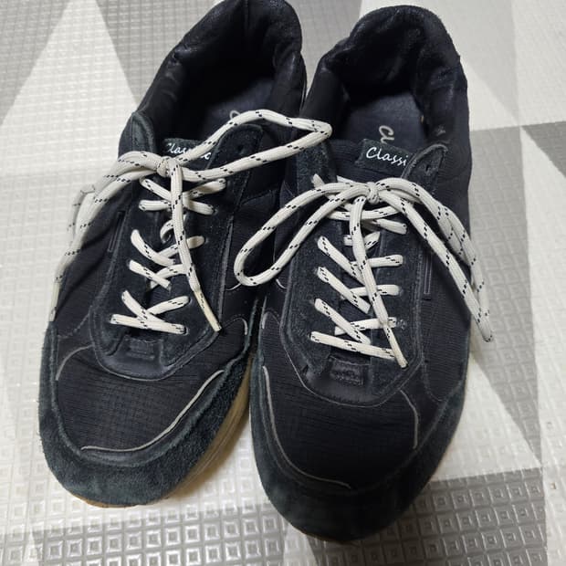 클라시코 비브람솔 운동화 270