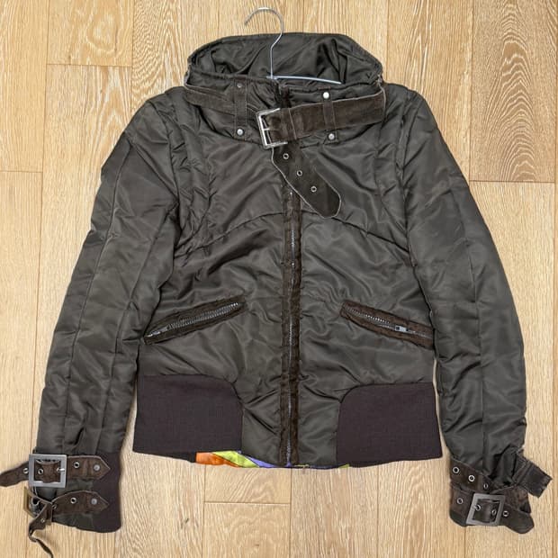 카키 버클 패딩자켓