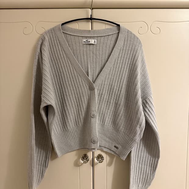 Holister 홀리스터 그레이 가디건