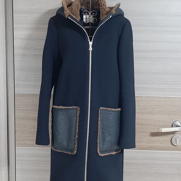 산드로 정품 후드 모직 코트 거의새거