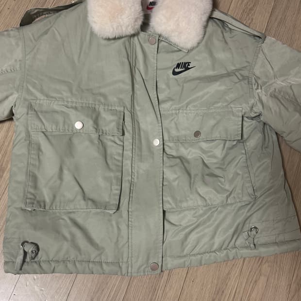 나이키 퍼 카라 점퍼