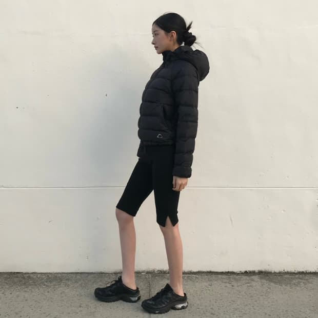 유프로젝트 라이트 후드 패딩