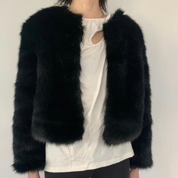 Cosmoss 코스모스 Vegan fur jacket 퍼 자켓