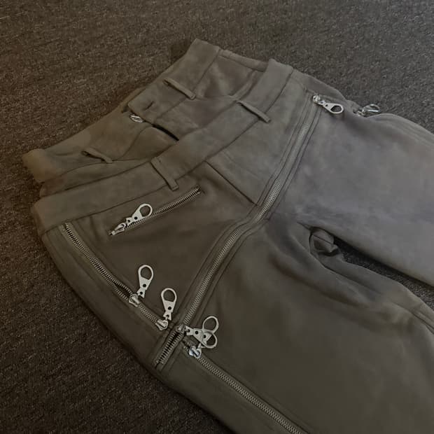 BLIND NO PLAN 스웨이드 지퍼 팬츠 (부츠컷 가능) M