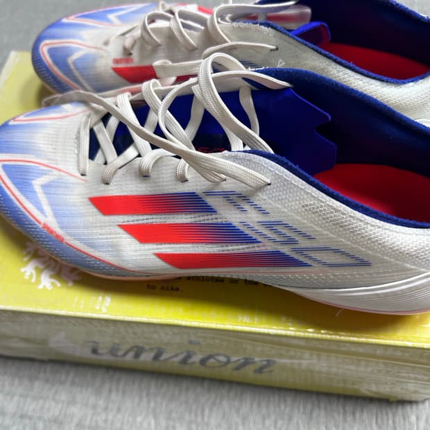 F50 프로 아디다스 축구화 250