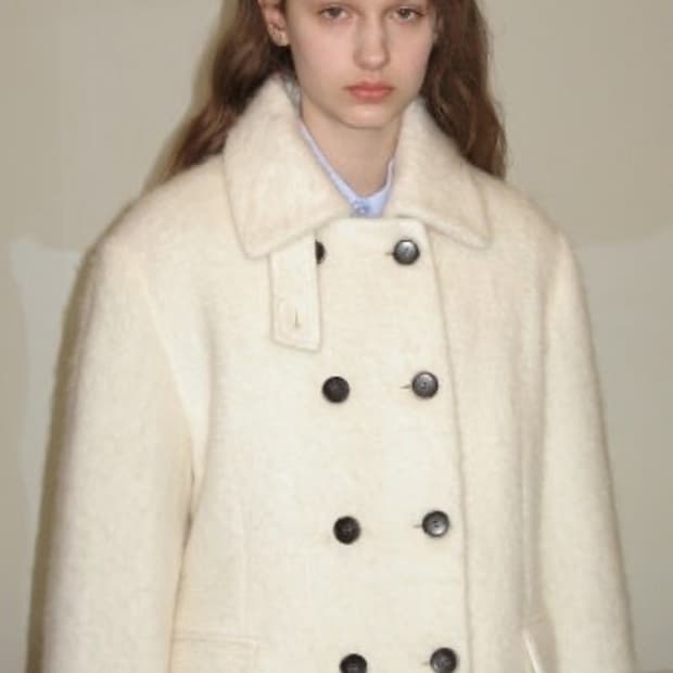 시눈 DOUBLE BREASTED HALF COAT (IVORY)