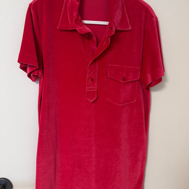 돌체앤가바나 벨벳 카라티셔츠 48사이즈