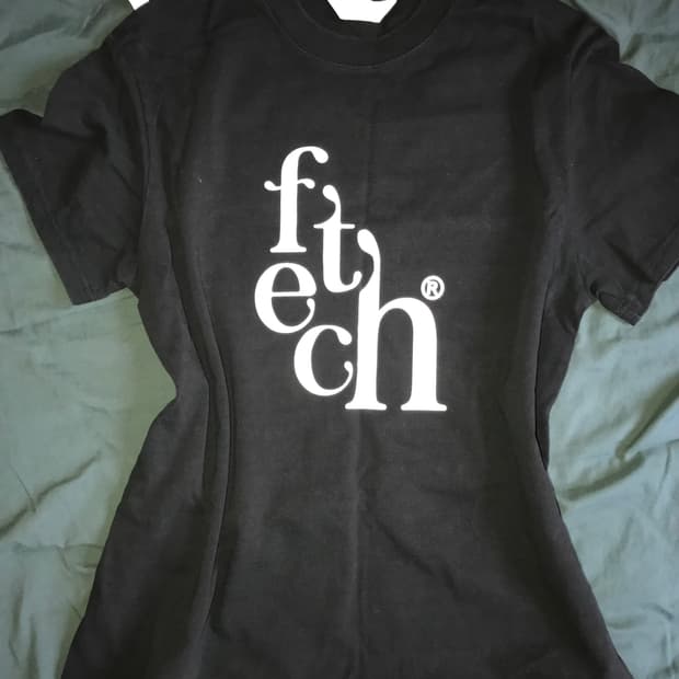 페치선데이 기본 반팔