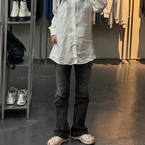 입생로랑 로고 화이트 린넨셔츠 A2804