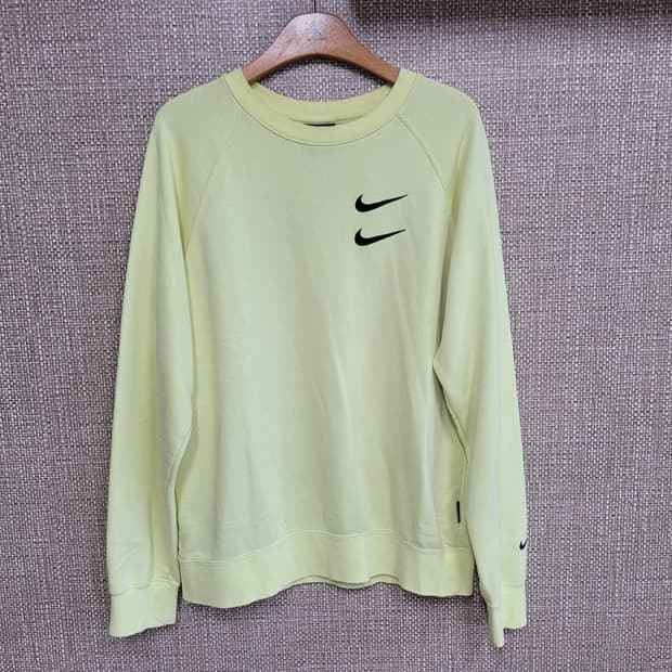 105사이즈 나이키 맨투맨