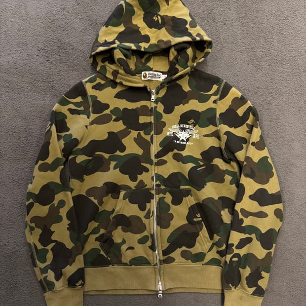 베이프 1st 카모 후드집업 처분 