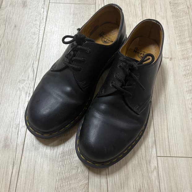 닥터마틴 1461 3홀 스무스 280