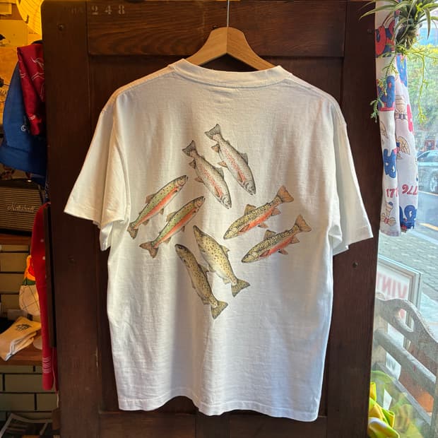 90’s Columbia Fishing Graphic T-Shirt