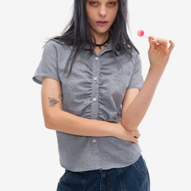 유쓰배쓰 CHECK SHIRRING SHIRT_BLUE