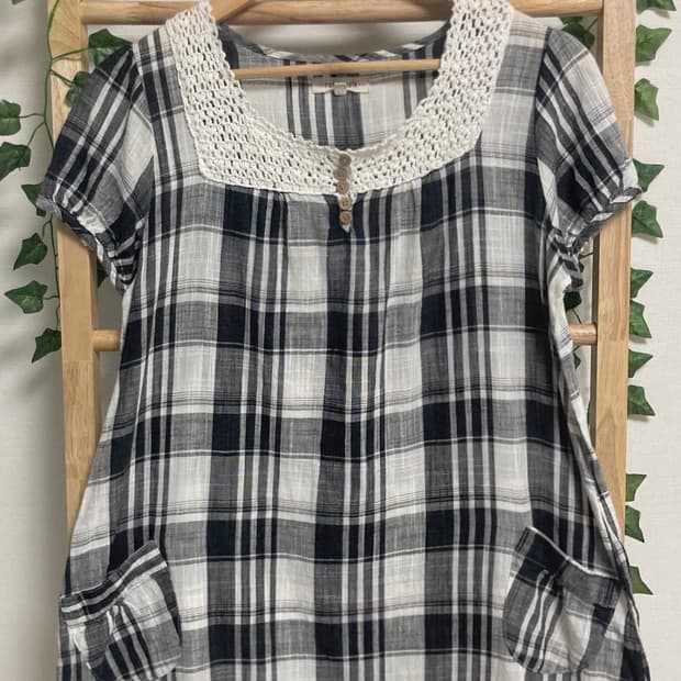 체크 크로쉐 블라우스