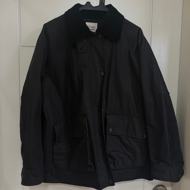 스튜디오 톰보이 카라자켓