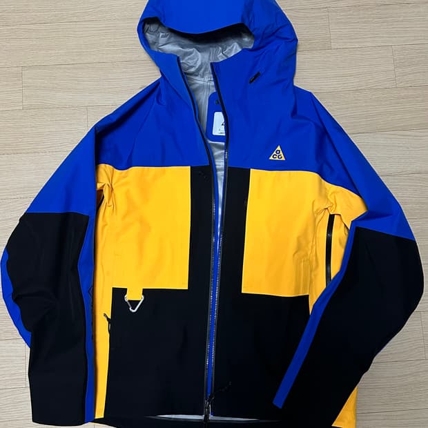 acg 미저리 릿지 고어텍스 해외판 s사이즈 판매 합니다