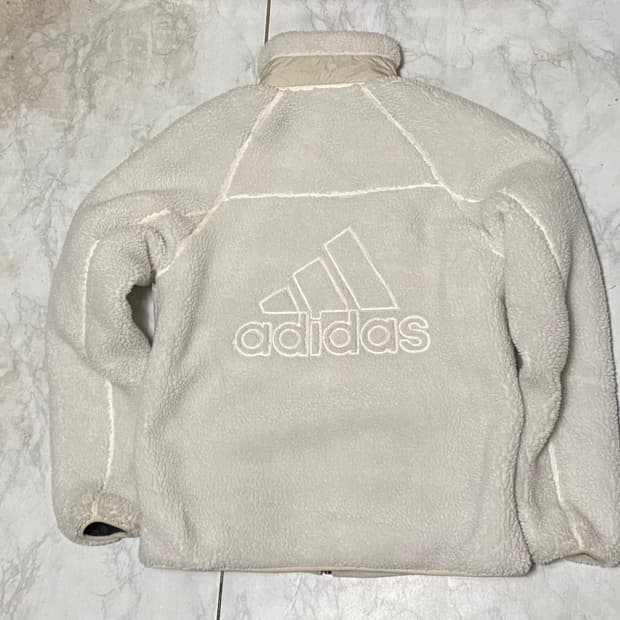 아디다스 후리스 양면 패딩점퍼 95