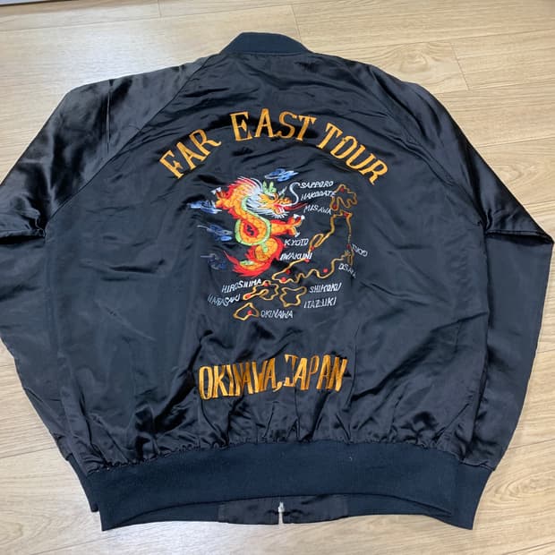 100) 오키나와 80s 수베니어 자켓 스카쟌