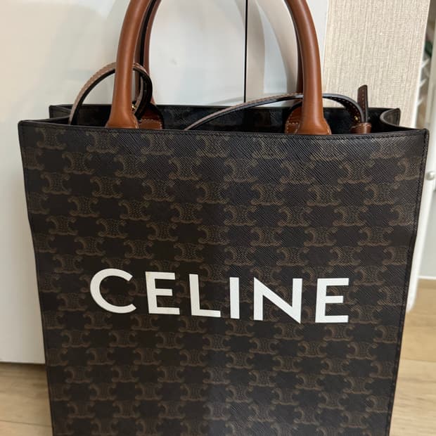 셀린느 카바스백 스몰