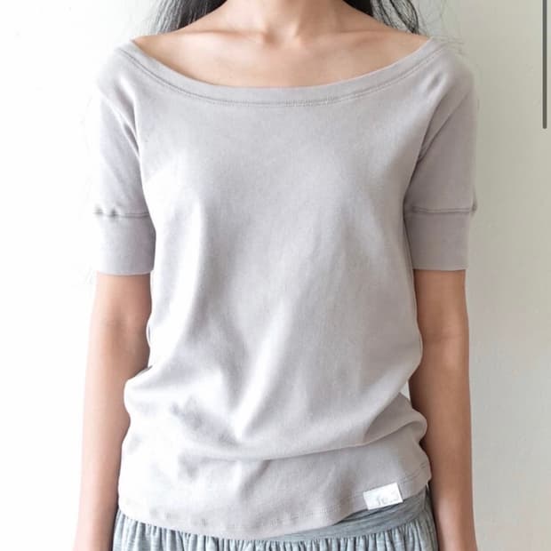 샵페어리 rib half top (greyish beige)