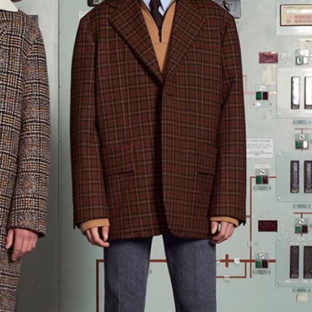 솔리드옴므 오버핏 체크 블레이저 (S193CJ15329D)