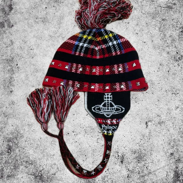팔라스 x 비비안웨스트우드 이어플랩 비니