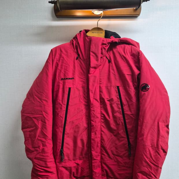 XL) MAMMUT 마무트 JPN 스노우필드 패딩 팝니다