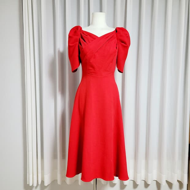 딘트 원피스 (55) 오프숄더 가능/1회착/상태최상