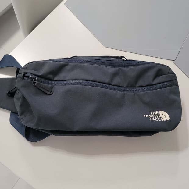 [일본내수용] 노스페이스 골드윈 기획 구형 메트로 힙백 (실속형/수납력 