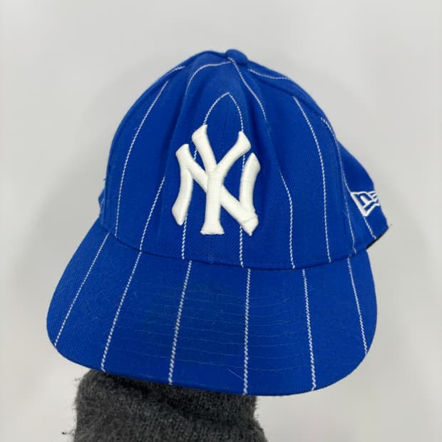뉴에라 블루 스트라이프 볼캡 