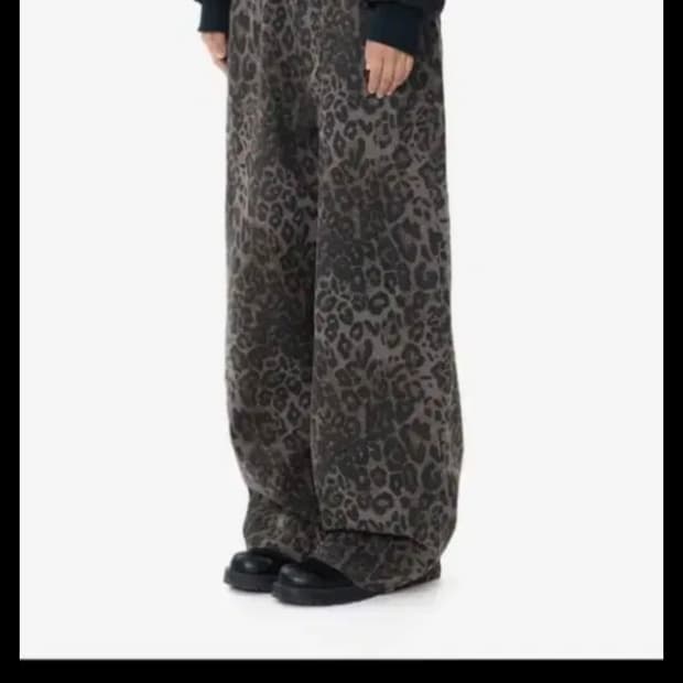 아캄 레오파드 패턴 코튼 팬츠
