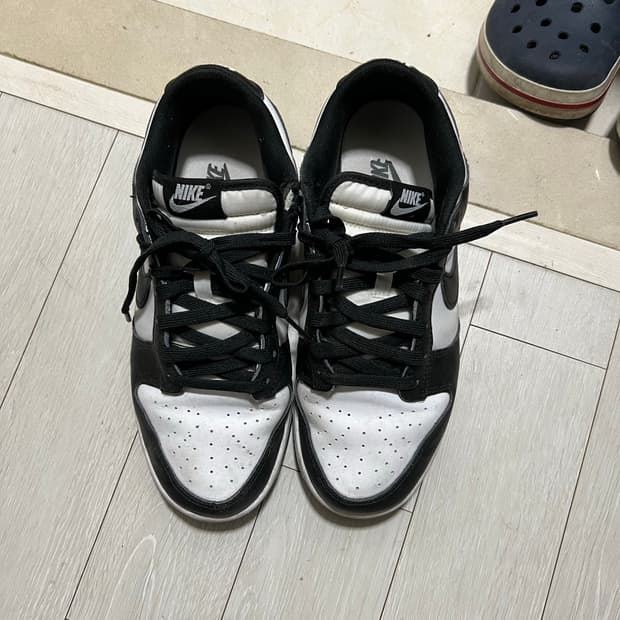 나이키 덩크 로우 레트로 블랙 265