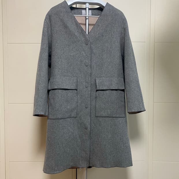 VIKI 회색 V넥 코트 66사이즈