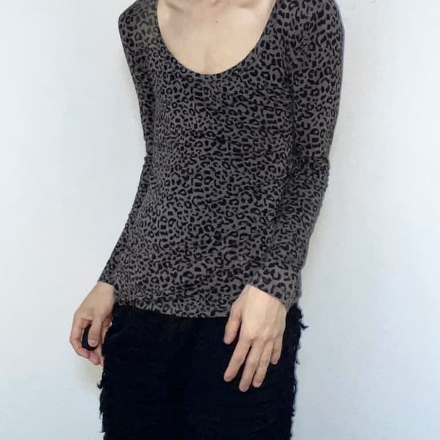 RoundNeck leopard sleeve