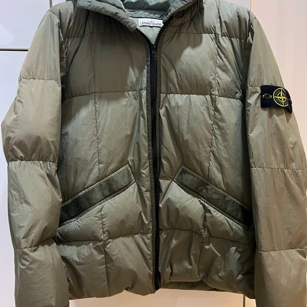 스톤아일랜드 크링클랩스패딩 xl