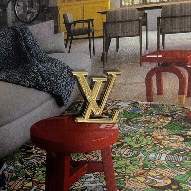 루이비통 LV 로고 핀 브로치