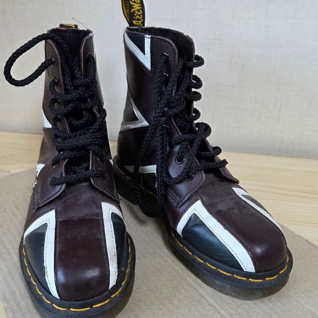 닥터마틴 1460 파스칼 브릿