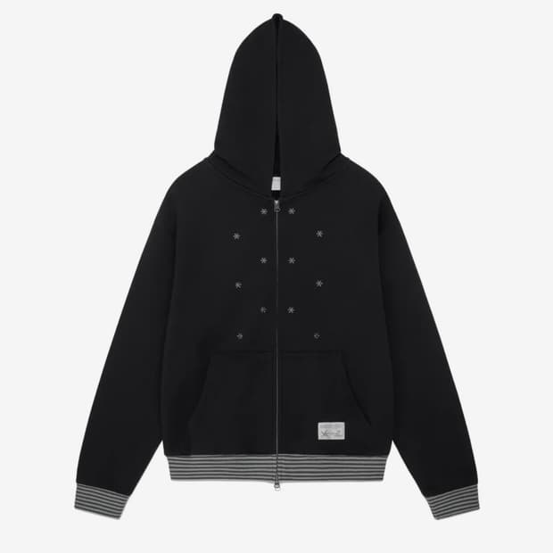 더콜디스모먼트 snow stripe hooded zip-up (black