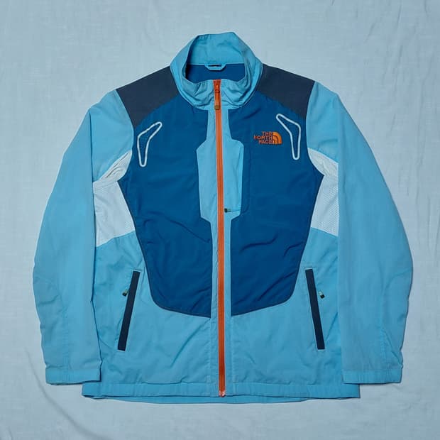 [95] 노스페이스 하이벤트 테크니컬 윈드브레이커 (스카이블루)