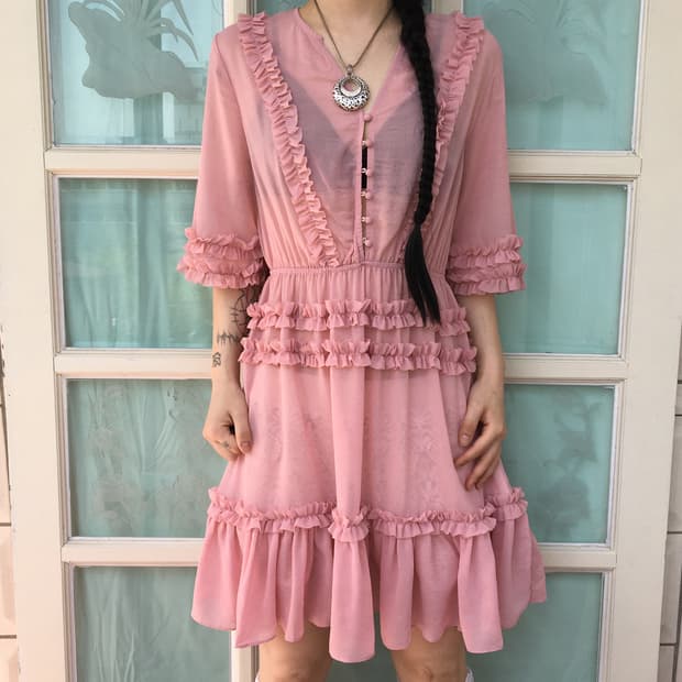 Frill layer point glossy onepiece