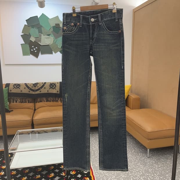 트루릴리전 BOBBY 빈티지 디스트로이드 데님팬츠 26인치 C06797