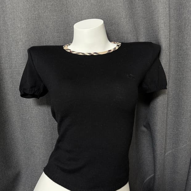 버버리 채크트리밍 y2k 니트 반팔티셔츠