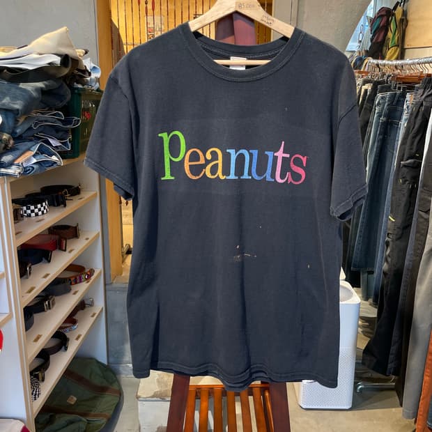 애플 오마주 Peanuts티셔츠