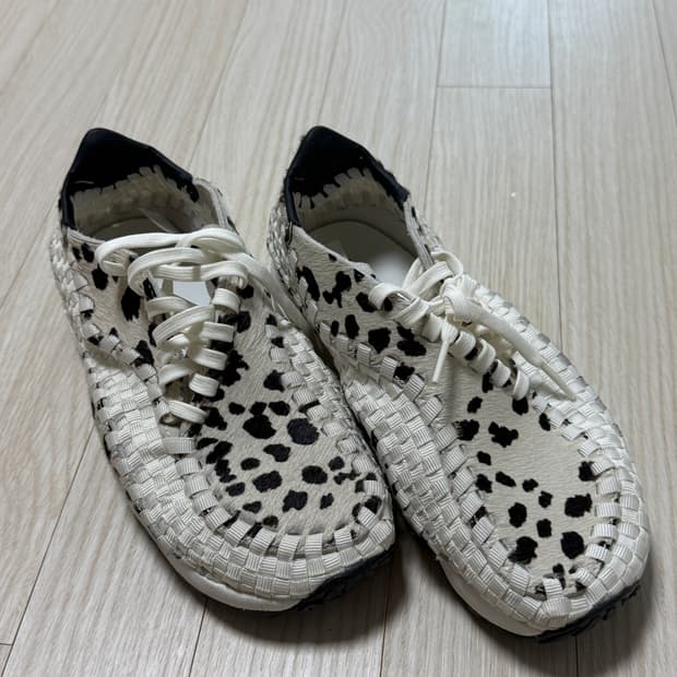 나이키 에어 풋스케이프 우븐 세일앤블랙