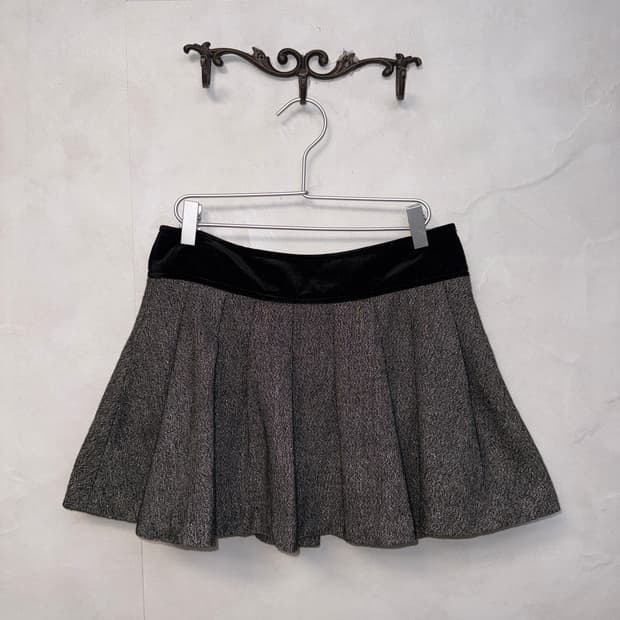 Egoist black gray wool pleats skirt
