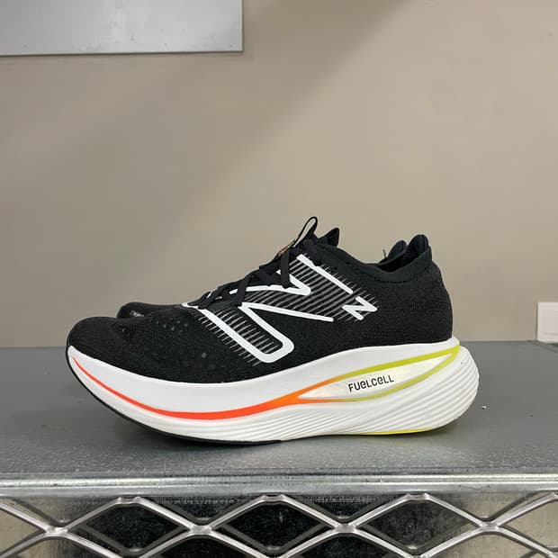 뉴발란스 퓨어셀 슈퍼컴프 트레이너 v2 블랙 270