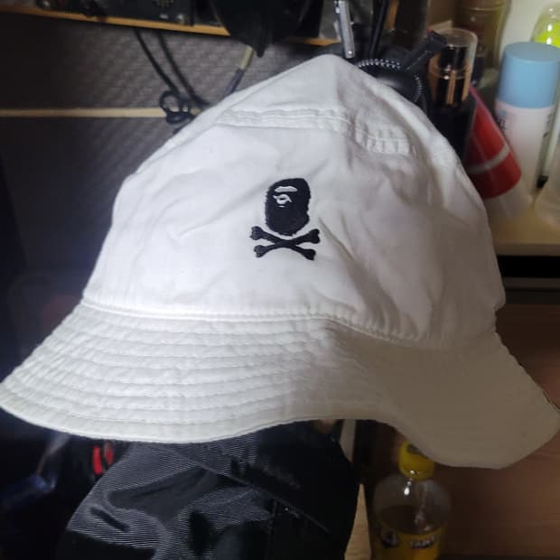 베이프 벙기지모자