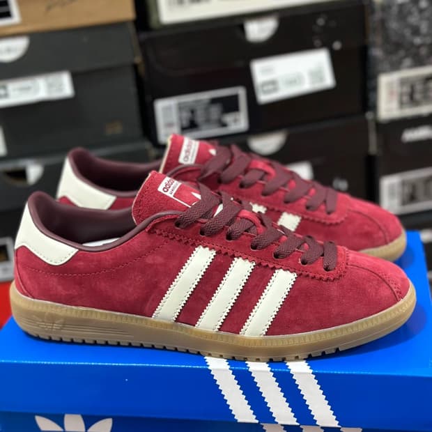 아디다스 버뮤다 컬리지 버건디