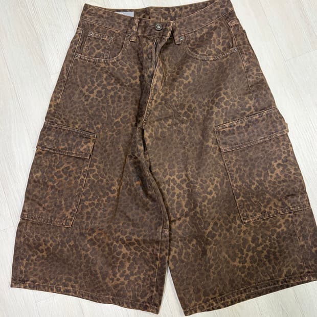 자라 상하이 호피 버뮤다팬츠 36